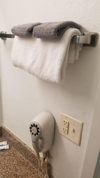Osu 2 Queen Beds Hotel Room 230 Wi-Fi スティルウォーター エクステリア 写真